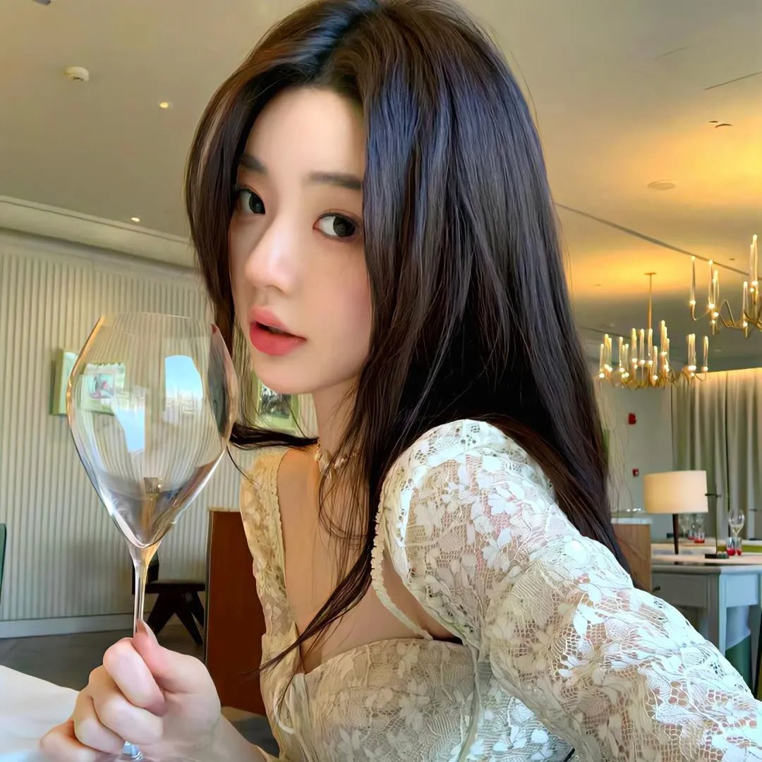 梅艳芳菲