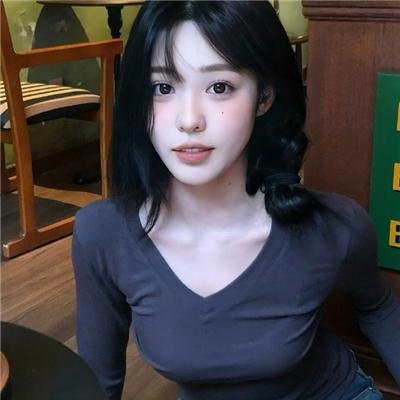 深夜中的企鹅